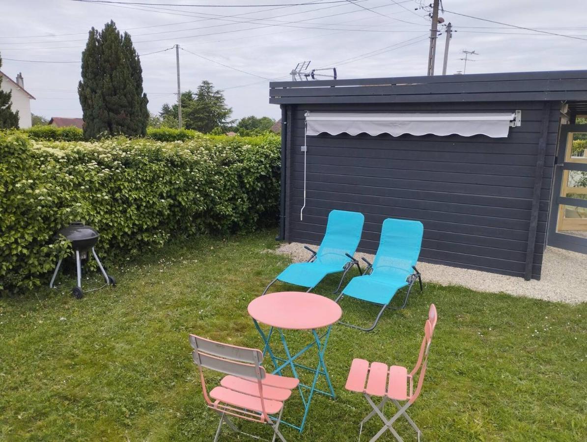 Tiny House Toute Equipee Avec Jardin Saint-Florent-sur-Cher Luaran gambar