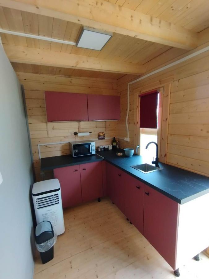 Tiny House Toute Equipee Avec Jardin Saint-Florent-sur-Cher Luaran gambar