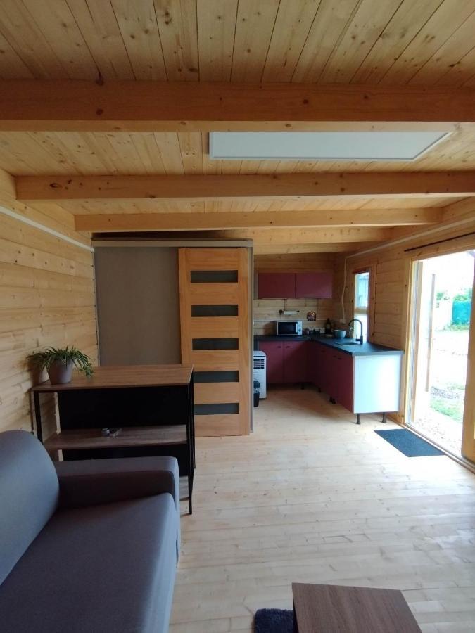 Tiny House Toute Equipee Avec Jardin Saint-Florent-sur-Cher Luaran gambar